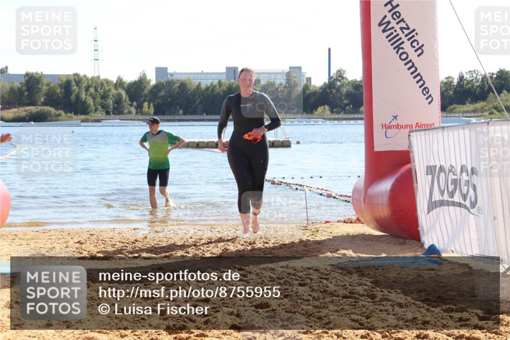 07.09.2025 - 19. Norderstedt Triathlon Luisa Fischer http://msf.ph/oto/8755955 07.09.2025 15:46:52 Schwimmen 1557 meine-sportfotos.de