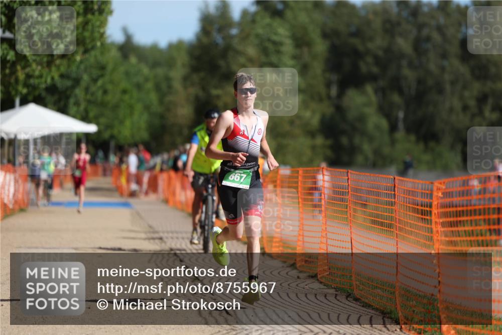 07.09.2025 - 19. Norderstedt Triathlon Michael Strokosch http://msf.ph/oto/8755967 07.09.2025 10:42:00 Laufen 667 meine-sportfotos.de