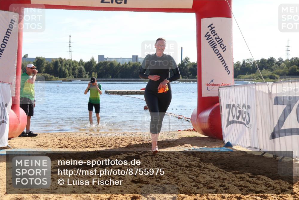 07.09.2025 - 19. Norderstedt Triathlon Luisa Fischer http://msf.ph/oto/8755975 07.09.2025 15:46:53 Schwimmen 1557 meine-sportfotos.de