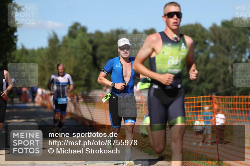 07.09.2025 - 19. Norderstedt Triathlon Michael Strokosch http://msf.ph/oto/8755978 07.09.2025 14:53:48 Laufen 996, 1008, 1456, 1471 meine-sportfotos.de