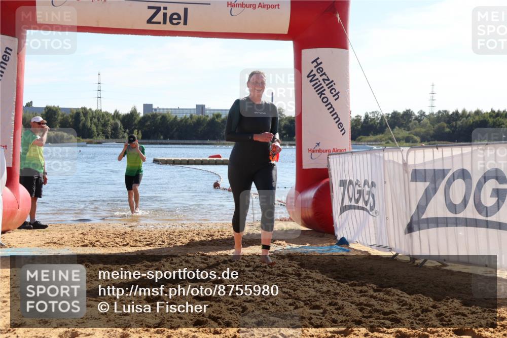 07.09.2025 - 19. Norderstedt Triathlon Luisa Fischer http://msf.ph/oto/8755980 07.09.2025 15:46:53 Schwimmen 1557 meine-sportfotos.de