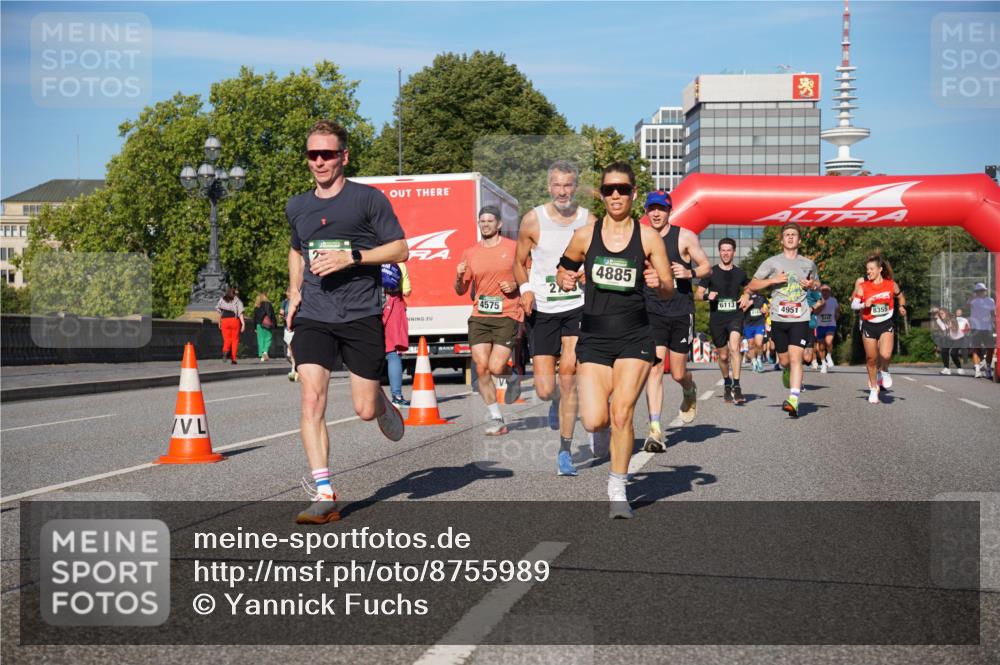 07.09.2025 - BARMER Alsterlauf Yannick Fuchs http://msf.ph/oto/8755989 07.09.2025 09:38:05 Laufen 4575, 2, 4885, 6113, 4951, 8355 meine-sportfotos.de