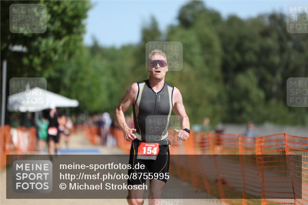 07.09.2025 - 19. Norderstedt Triathlon Michael Strokosch http://msf.ph/oto/8755995 07.09.2025 12:03:23 Laufen 154 meine-sportfotos.de