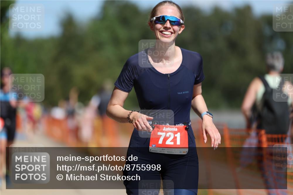 07.09.2025 - 19. Norderstedt Triathlon Michael Strokosch http://msf.ph/oto/8755998 07.09.2025 12:49:57 Laufen 137, 721, 824 meine-sportfotos.de