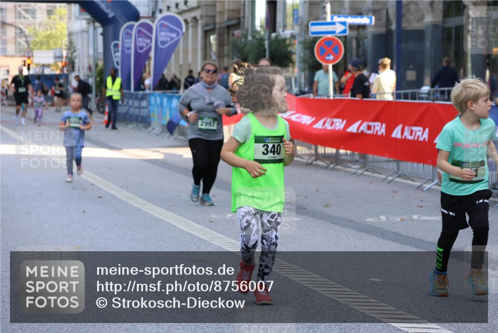 07.09.2025 - BARMER Alsterlauf Strokosch-Dieckow http://msf.ph/oto/8756007 07.09.2025 10:53:51 Ziel 4644 meine-sportfotos.de