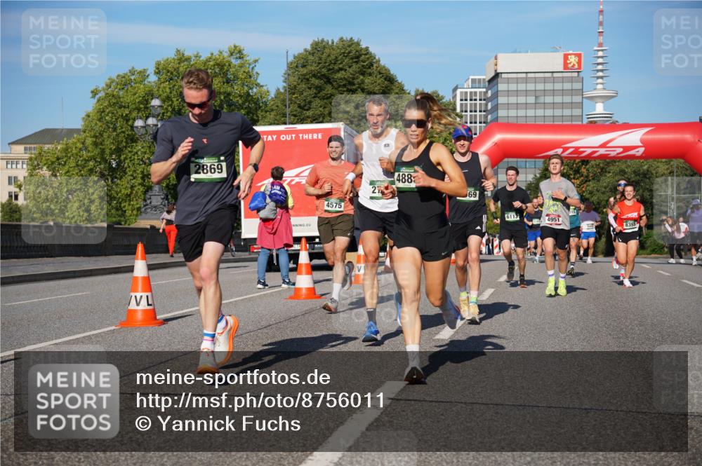 07.09.2025 - BARMER Alsterlauf Yannick Fuchs http://msf.ph/oto/8756011 07.09.2025 09:38:05 Laufen 2869, 4575, 2, 488, 69, 6113, 4951, 8355 meine-sportfotos.de