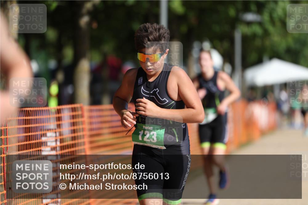 07.09.2025 - 19. Norderstedt Triathlon Michael Strokosch http://msf.ph/oto/8756013 07.09.2025 11:00:51 Laufen 62, 123, 635 meine-sportfotos.de
