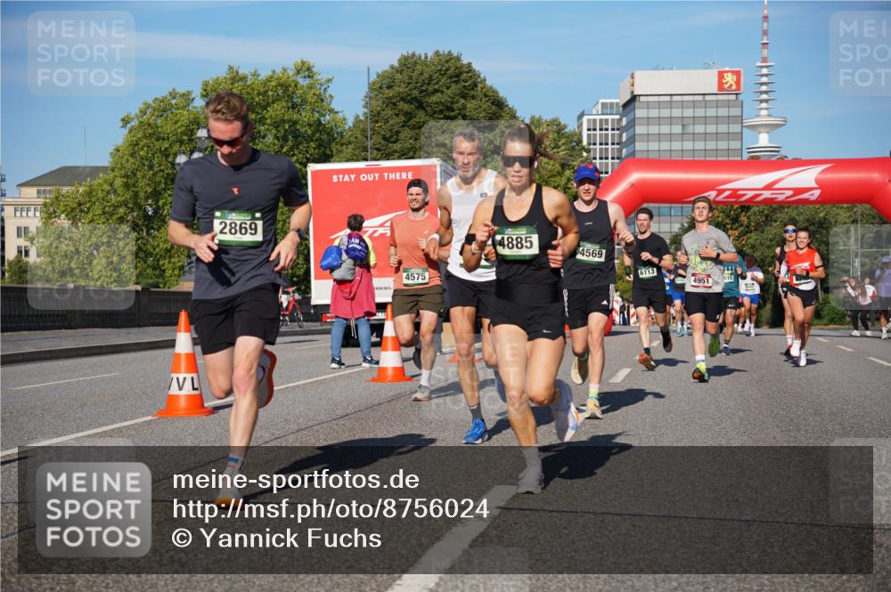 07.09.2025 - BARMER Alsterlauf Yannick Fuchs http://msf.ph/oto/8756024 07.09.2025 09:38:05 Laufen 2869, 4575, 4885, 4569, 6113, 4951, 0, 25, 015 meine-sportfotos.de