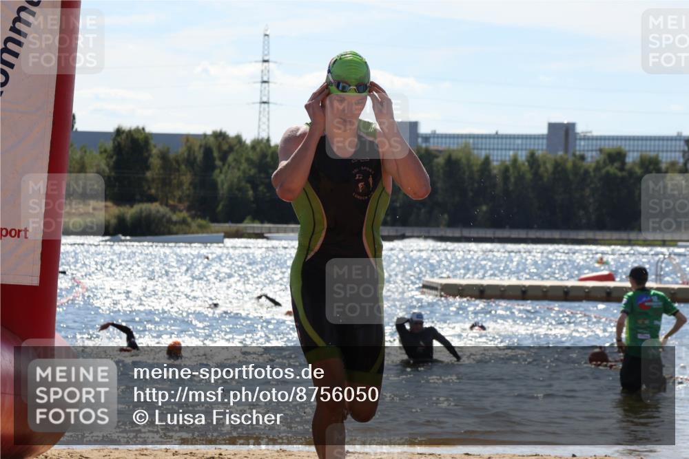 07.09.2025 - 19. Norderstedt Triathlon Luisa Fischer http://msf.ph/oto/8756050 07.09.2025 13:27:26 Schwimmen 960, 1017, 1467 meine-sportfotos.de