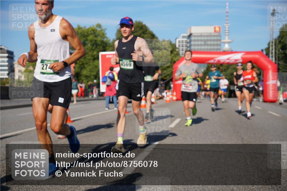 07.09.2025 - BARMER Alsterlauf Yannick Fuchs http://msf.ph/oto/8756078 07.09.2025 09:38:07 Laufen 4569, 274 meine-sportfotos.de