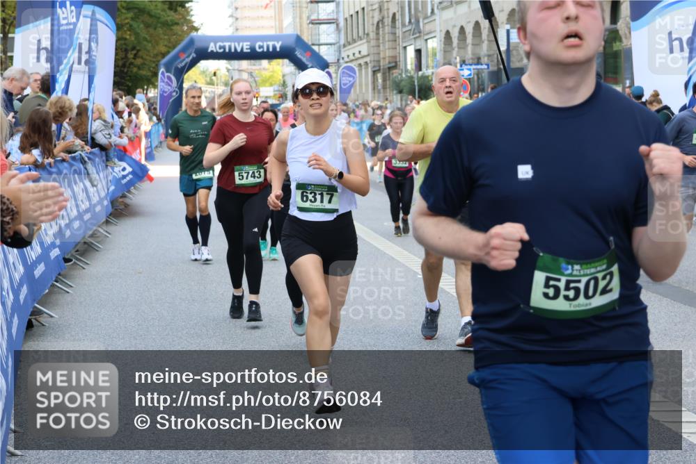 07.09.2025 - BARMER Alsterlauf Strokosch-Dieckow http://msf.ph/oto/8756084 07.09.2025 10:14:01 Ziel 2129, 2166, 2225, 2232, 2296, 2403, 2688, 2712, 2873, 2929, 2930, 3236, 3346, 3503, 3929, 4108, 4213, 4489, 4553, 4699, 5062, 5277, 5278, 5795, 6145, 6165, 6312, 6337, 8101, 8120, 8257 meine-sportfotos.de