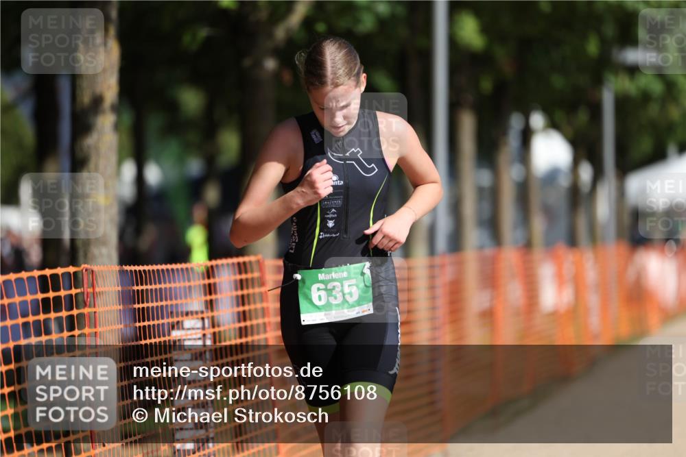 07.09.2025 - 19. Norderstedt Triathlon Michael Strokosch http://msf.ph/oto/8756108 07.09.2025 11:00:53 Laufen 62, 123, 635 meine-sportfotos.de