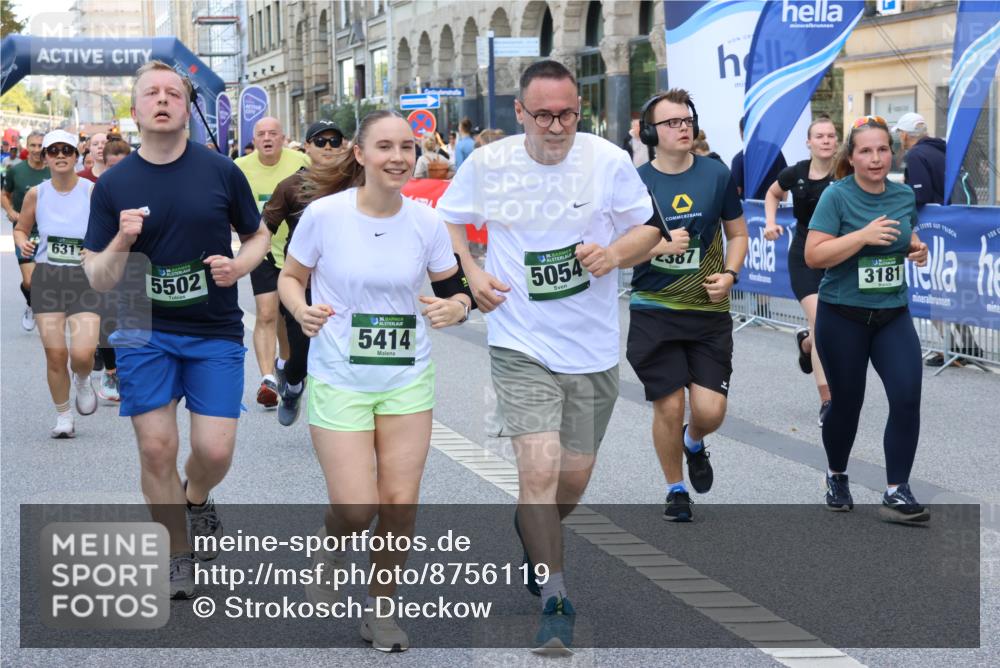07.09.2025 - BARMER Alsterlauf Strokosch-Dieckow http://msf.ph/oto/8756119 07.09.2025 10:13:59 Ziel 2129, 2166, 2225, 2232, 2296, 2403, 2688, 2712, 2873, 2929, 2930, 3236, 3346, 3503, 3504, 3734, 3929, 4108, 4213, 4489, 4553, 4699, 5062, 5277, 5278, 5468, 5795, 6145, 6165, 6284, 6337, 8101, 8120, 8257 meine-sportfotos.de