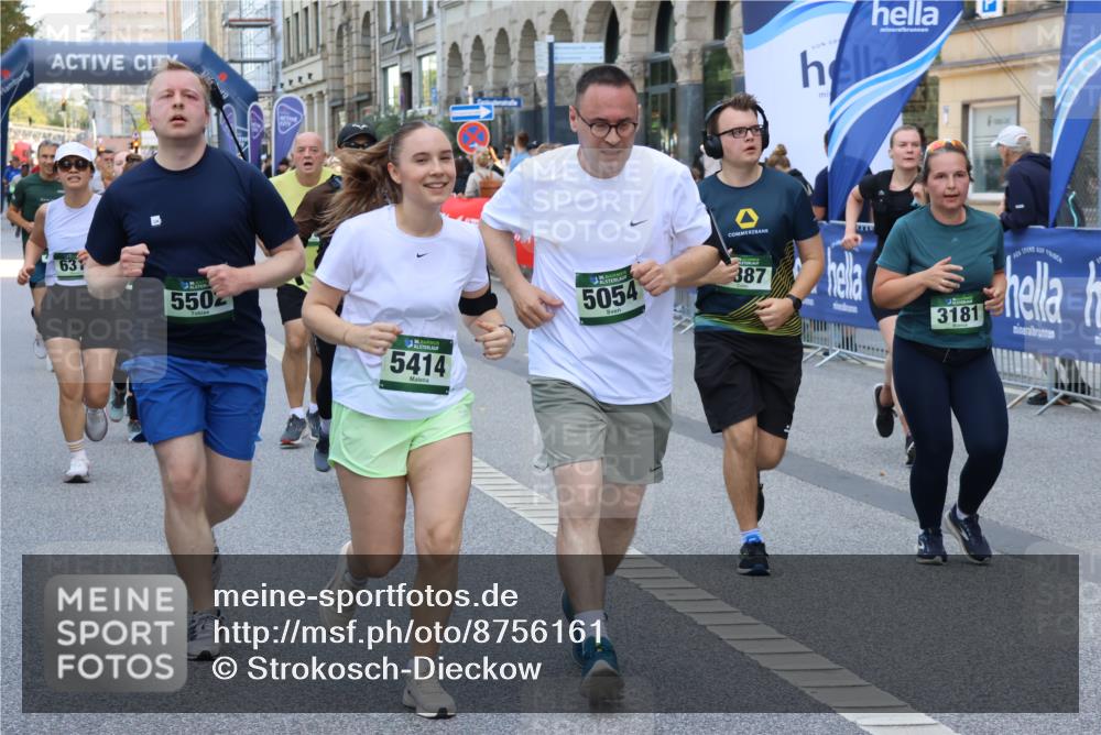 07.09.2025 - BARMER Alsterlauf Strokosch-Dieckow http://msf.ph/oto/8756161 07.09.2025 10:13:59 Ziel 2129, 2166, 2225, 2232, 2296, 2403, 2688, 2712, 2873, 2929, 2930, 3236, 3346, 3503, 3504, 3734, 3929, 4108, 4213, 4489, 4553, 4699, 5062, 5277, 5278, 5468, 5795, 6145, 6165, 6284, 6337, 8101, 8120, 8257 meine-sportfotos.de