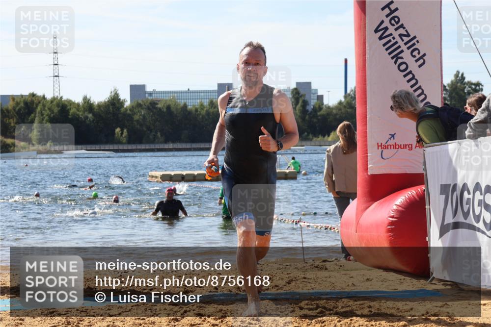 07.09.2025 - 19. Norderstedt Triathlon Luisa Fischer http://msf.ph/oto/8756168 07.09.2025 11:45:39 Schwimmen 696, 850 meine-sportfotos.de
