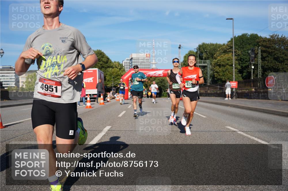 07.09.2025 - BARMER Alsterlauf Yannick Fuchs http://msf.ph/oto/8756173 07.09.2025 09:38:09 Laufen 10, 10, 36, 4951, 8274, 835 meine-sportfotos.de