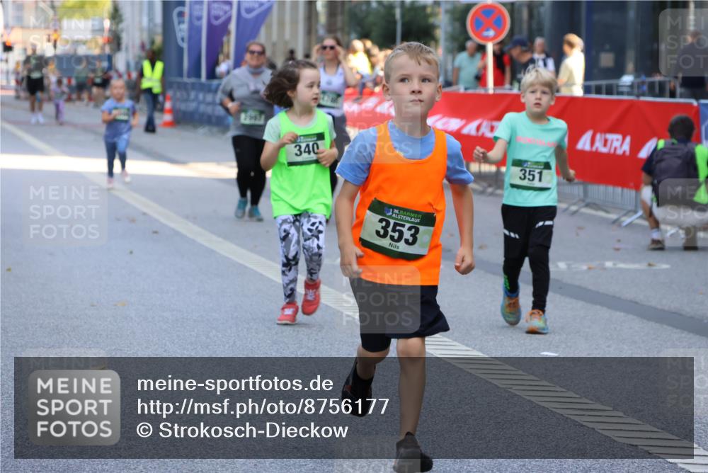 07.09.2025 - BARMER Alsterlauf Strokosch-Dieckow http://msf.ph/oto/8756177 07.09.2025 10:53:49 Ziel  meine-sportfotos.de
