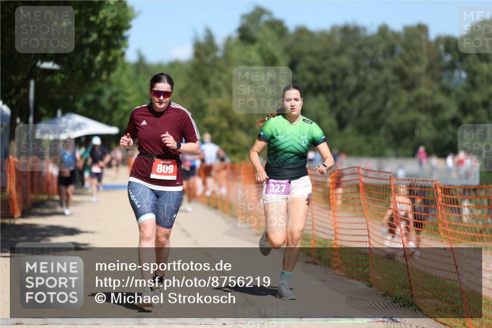 07.09.2025 - 19. Norderstedt Triathlon Michael Strokosch http://msf.ph/oto/8756219 07.09.2025 13:12:00 Laufen 169, 327, 809 meine-sportfotos.de