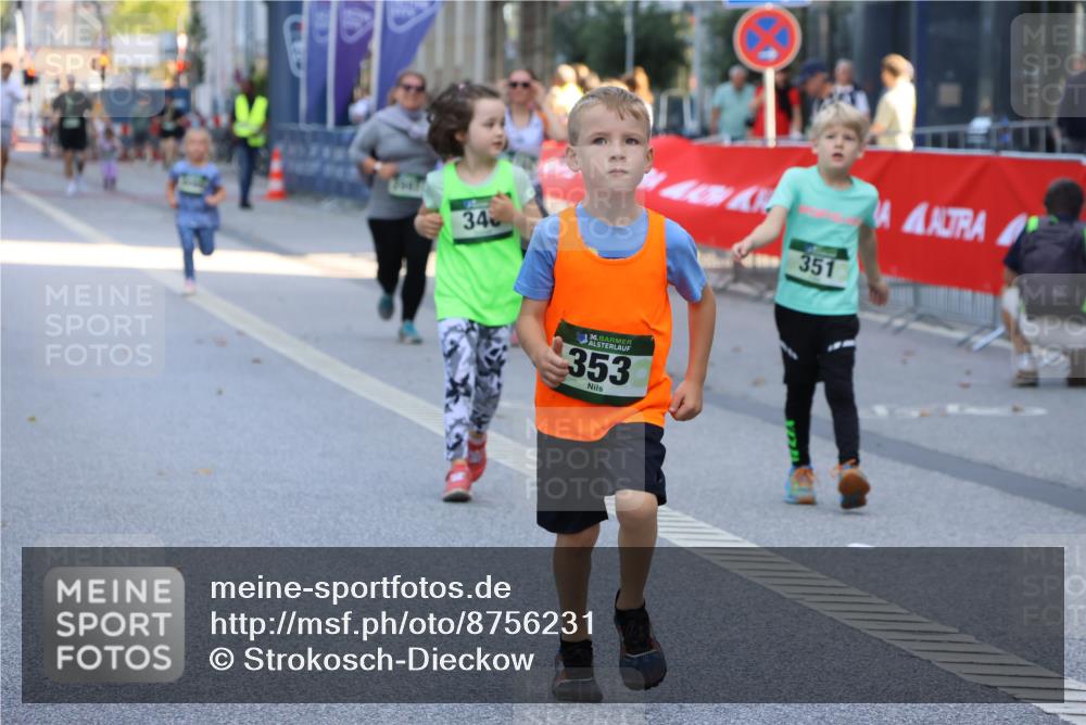 07.09.2025 - BARMER Alsterlauf Strokosch-Dieckow http://msf.ph/oto/8756231 07.09.2025 10:53:48 Ziel  meine-sportfotos.de