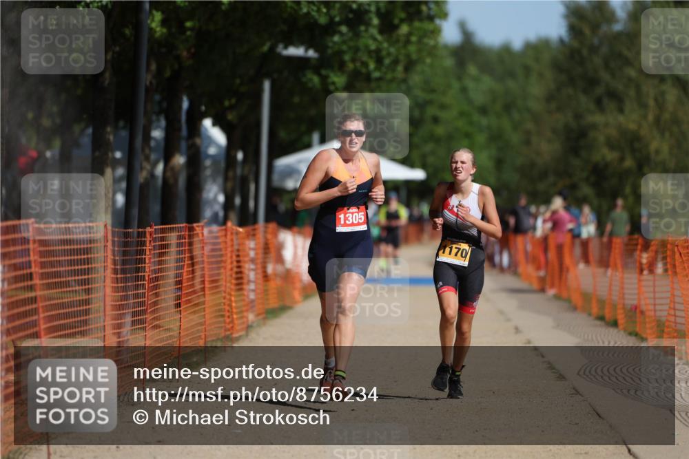 07.09.2025 - 19. Norderstedt Triathlon Michael Strokosch http://msf.ph/oto/8756234 07.09.2025 12:03:41 Laufen 1170, 1305 meine-sportfotos.de