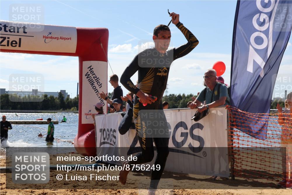 07.09.2025 - 19. Norderstedt Triathlon Luisa Fischer http://msf.ph/oto/8756249 07.09.2025 13:27:50 Schwimmen 880, 969, 975, 1002, 1034, 1421 meine-sportfotos.de