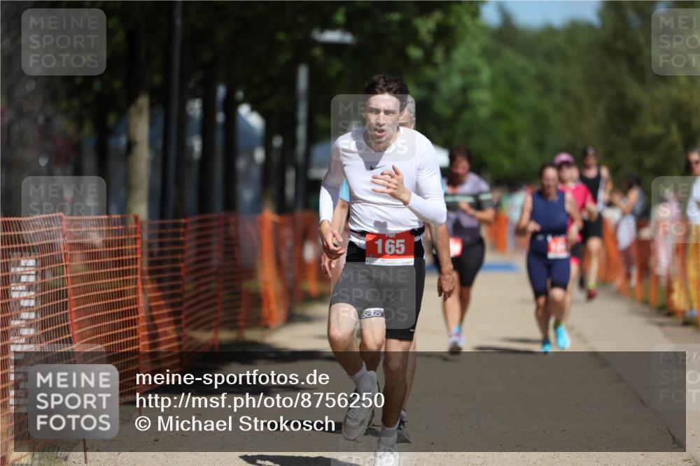 07.09.2025 - 19. Norderstedt Triathlon Michael Strokosch http://msf.ph/oto/8756250 07.09.2025 12:50:08 Laufen 165, 762, 1242, 1286, 1339, 1381 meine-sportfotos.de