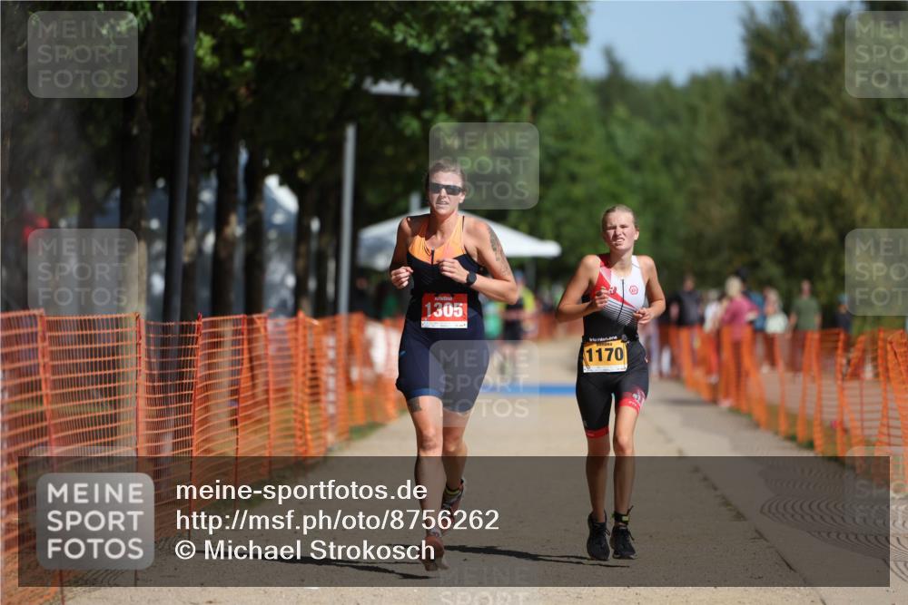 07.09.2025 - 19. Norderstedt Triathlon Michael Strokosch http://msf.ph/oto/8756262 07.09.2025 12:03:42 Laufen 1170, 1305 meine-sportfotos.de