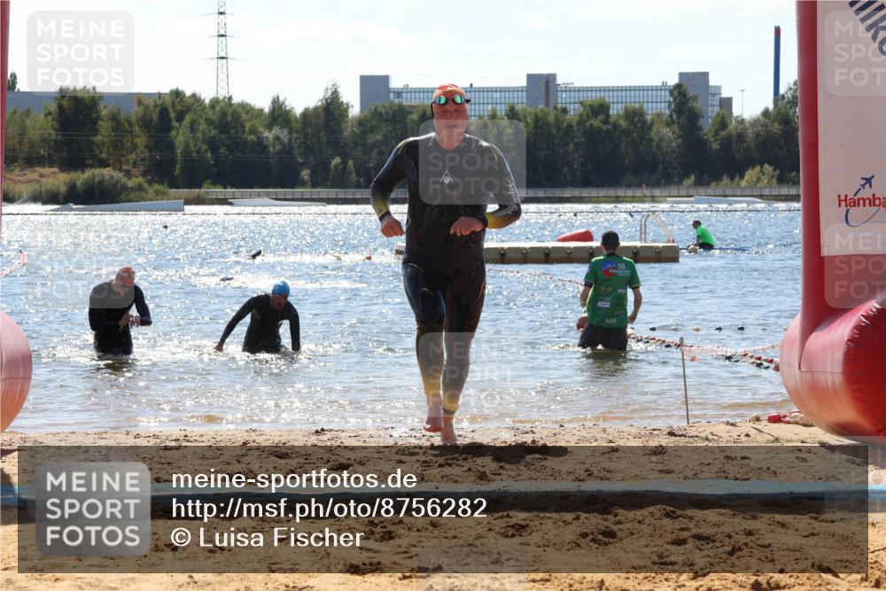 07.09.2025 - 19. Norderstedt Triathlon Luisa Fischer http://msf.ph/oto/8756282 07.09.2025 13:27:54 Schwimmen 975, 1002, 1034, 1421 meine-sportfotos.de