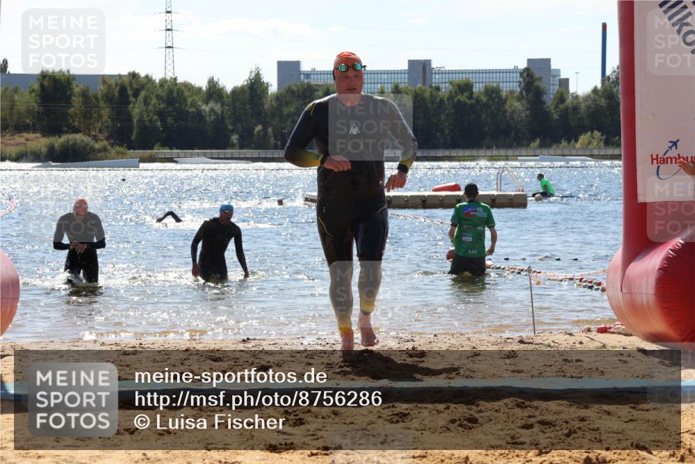 07.09.2025 - 19. Norderstedt Triathlon Luisa Fischer http://msf.ph/oto/8756286 07.09.2025 13:27:54 Schwimmen 975, 1002, 1034, 1421 meine-sportfotos.de