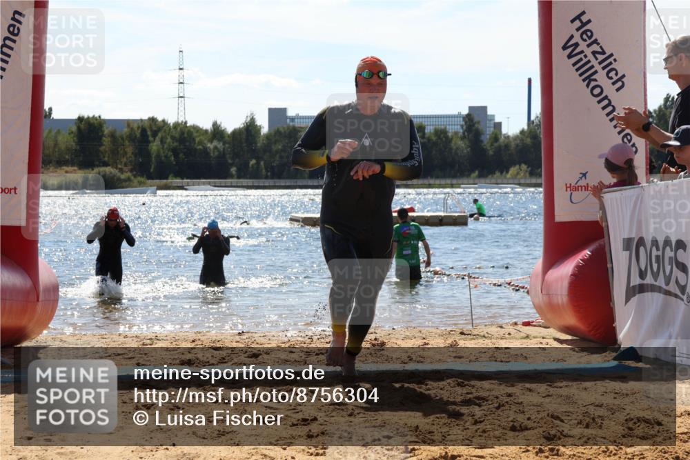 07.09.2025 - 19. Norderstedt Triathlon Luisa Fischer http://msf.ph/oto/8756304 07.09.2025 13:27:55 Schwimmen 975, 1034, 1421 meine-sportfotos.de