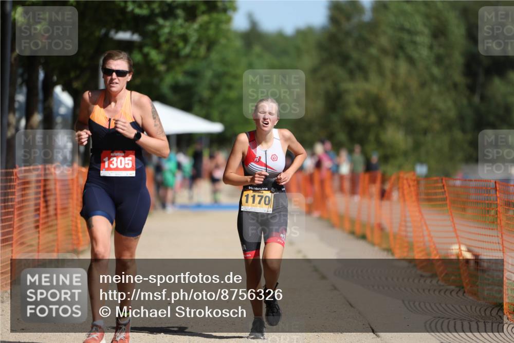 07.09.2025 - 19. Norderstedt Triathlon Michael Strokosch http://msf.ph/oto/8756326 07.09.2025 12:03:43 Laufen 1170, 1305 meine-sportfotos.de
