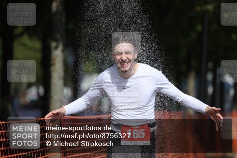 07.09.2025 - 19. Norderstedt Triathlon Michael Strokosch http://msf.ph/oto/8756327 07.09.2025 12:50:10 Laufen 165, 290, 762, 783, 1242, 1286, 1339, 1381 meine-sportfotos.de