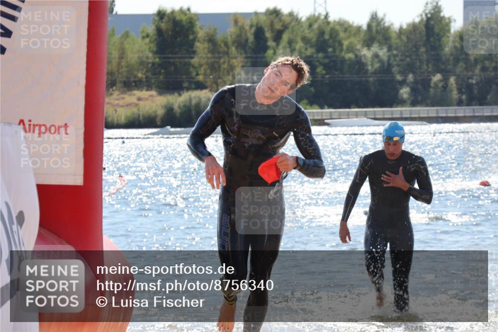 07.09.2025 - 19. Norderstedt Triathlon Luisa Fischer http://msf.ph/oto/8756340 07.09.2025 13:28:00 Schwimmen 388, 876, 975, 1034 meine-sportfotos.de