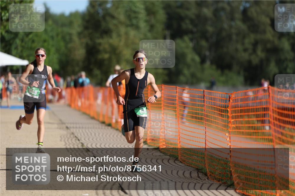 07.09.2025 - 19. Norderstedt Triathlon Michael Strokosch http://msf.ph/oto/8756341 07.09.2025 10:42:16 Laufen 68, 86, 648 meine-sportfotos.de