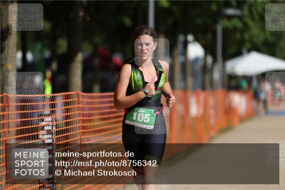 07.09.2025 - 19. Norderstedt Triathlon Michael Strokosch http://msf.ph/oto/8756342 07.09.2025 11:01:03 Laufen 105 meine-sportfotos.de