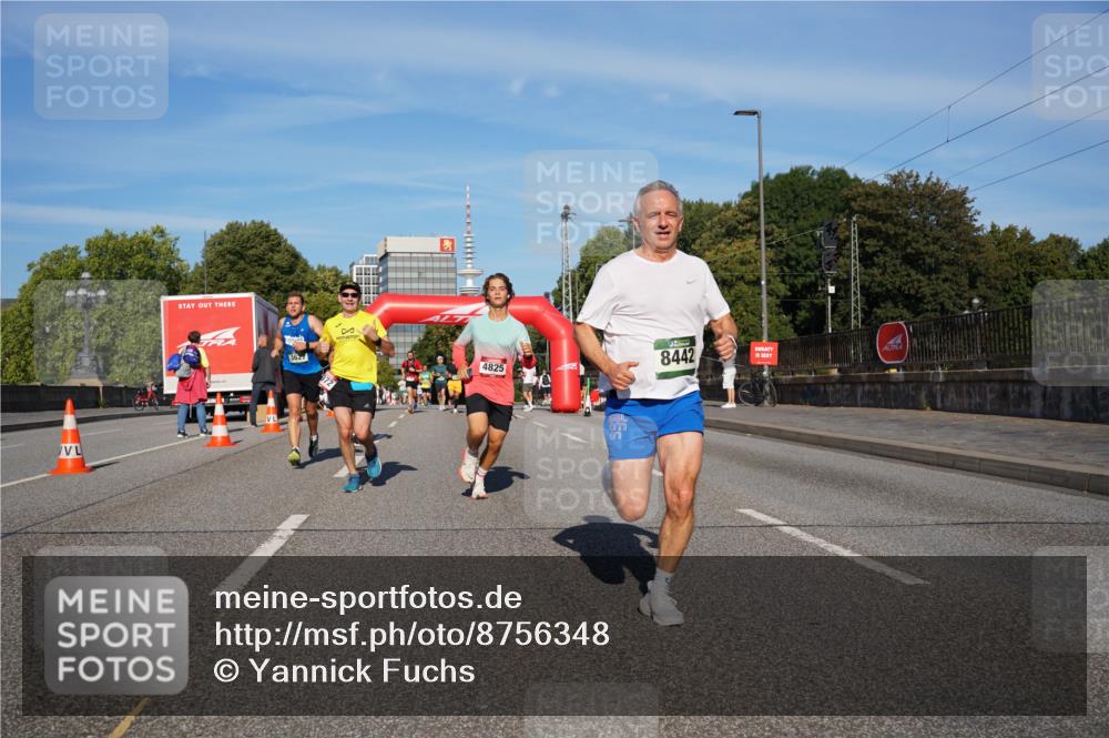 07.09.2025 - BARMER Alsterlauf Yannick Fuchs http://msf.ph/oto/8756348 07.09.2025 09:38:13 Laufen 3627, 4825, 8442 meine-sportfotos.de