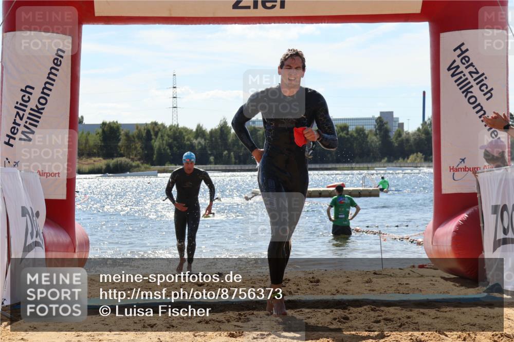 07.09.2025 - 19. Norderstedt Triathlon Luisa Fischer http://msf.ph/oto/8756373 07.09.2025 13:28:03 Schwimmen 388, 876, 1034 meine-sportfotos.de