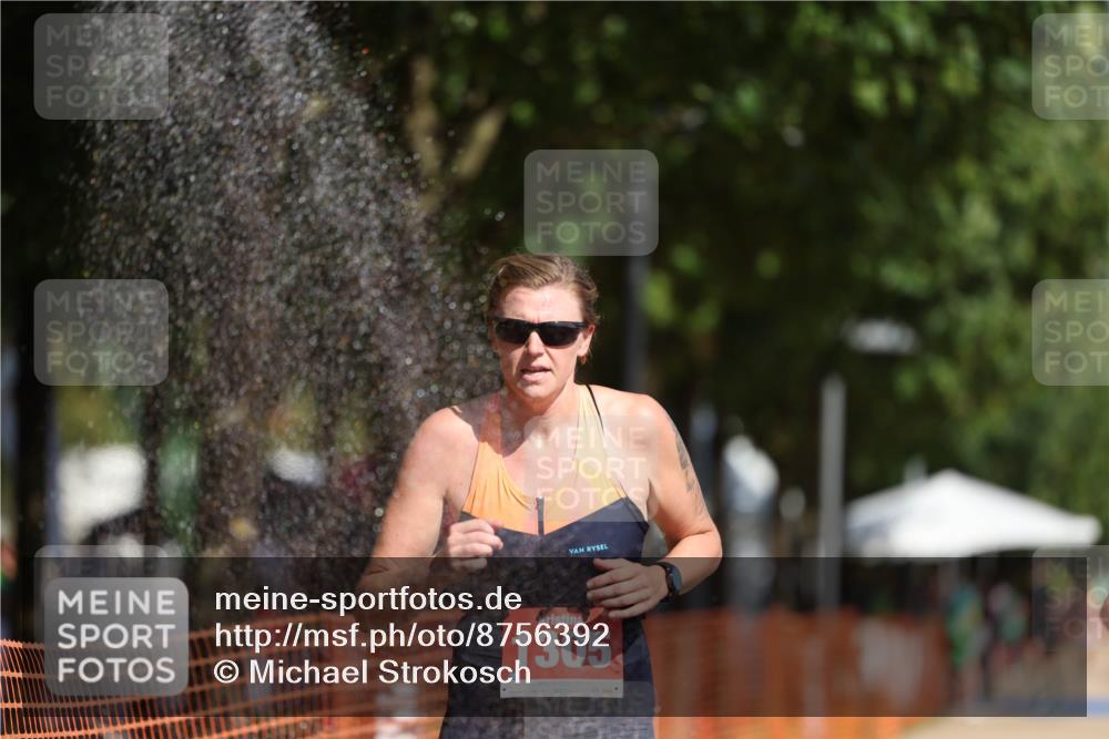 07.09.2025 - 19. Norderstedt Triathlon Michael Strokosch http://msf.ph/oto/8756392 07.09.2025 12:03:45 Laufen 1170, 1305 meine-sportfotos.de