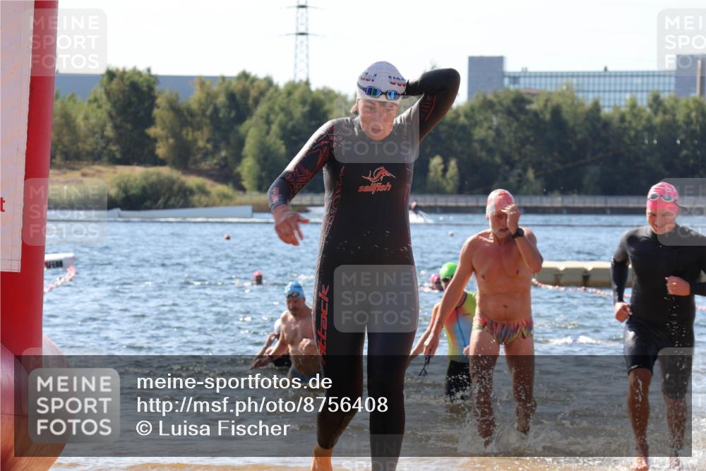 07.09.2025 - 19. Norderstedt Triathlon Luisa Fischer http://msf.ph/oto/8756408 07.09.2025 11:46:03 Schwimmen 213, 715, 727, 780, 1247 meine-sportfotos.de