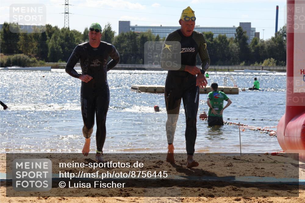 07.09.2025 - 19. Norderstedt Triathlon Luisa Fischer http://msf.ph/oto/8756445 07.09.2025 13:28:24 Schwimmen 366, 984 meine-sportfotos.de