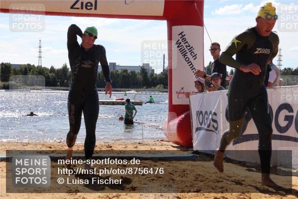 07.09.2025 - 19. Norderstedt Triathlon Luisa Fischer http://msf.ph/oto/8756476 07.09.2025 13:28:26 Schwimmen 366, 984 meine-sportfotos.de