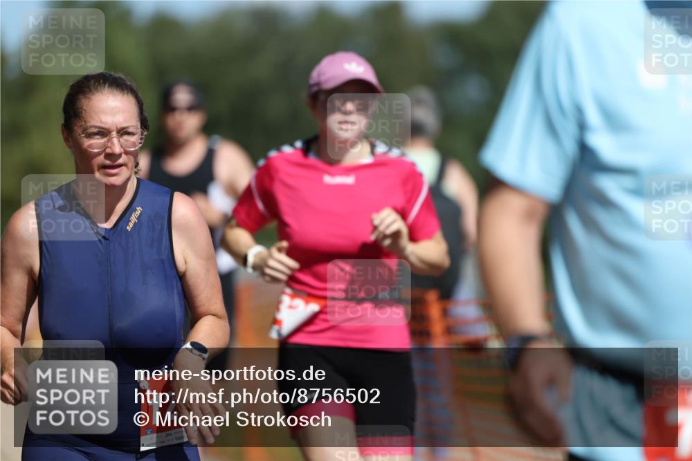 07.09.2025 - 19. Norderstedt Triathlon Michael Strokosch http://msf.ph/oto/8756502 07.09.2025 12:50:16 Laufen 290, 762, 783, 1242, 1286, 1339, 1381 meine-sportfotos.de
