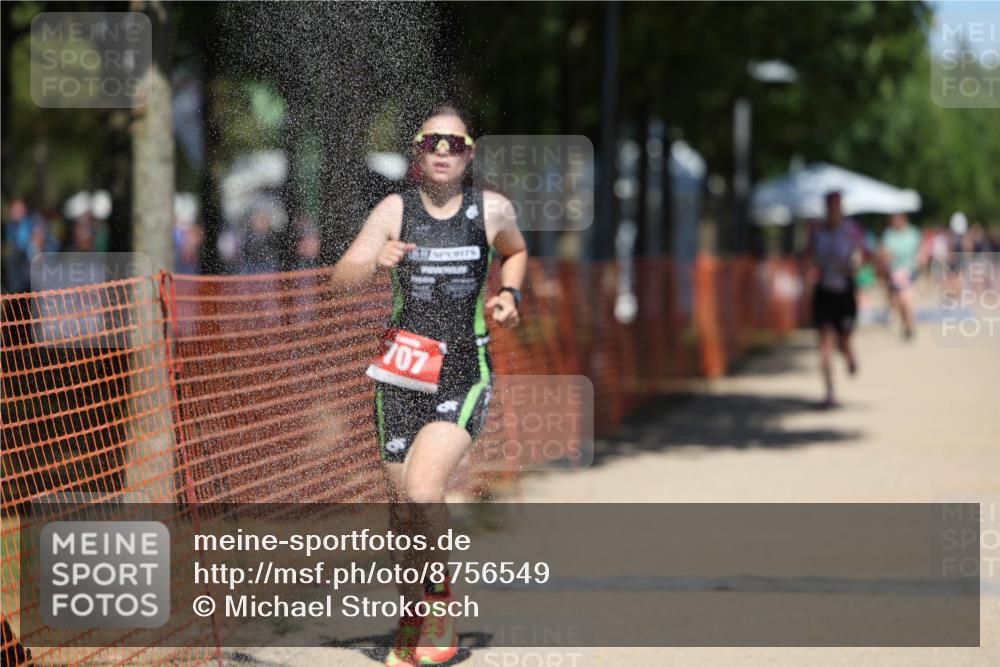 07.09.2025 - 19. Norderstedt Triathlon Michael Strokosch http://msf.ph/oto/8756549 07.09.2025 13:12:22 Laufen 707, 1263 meine-sportfotos.de