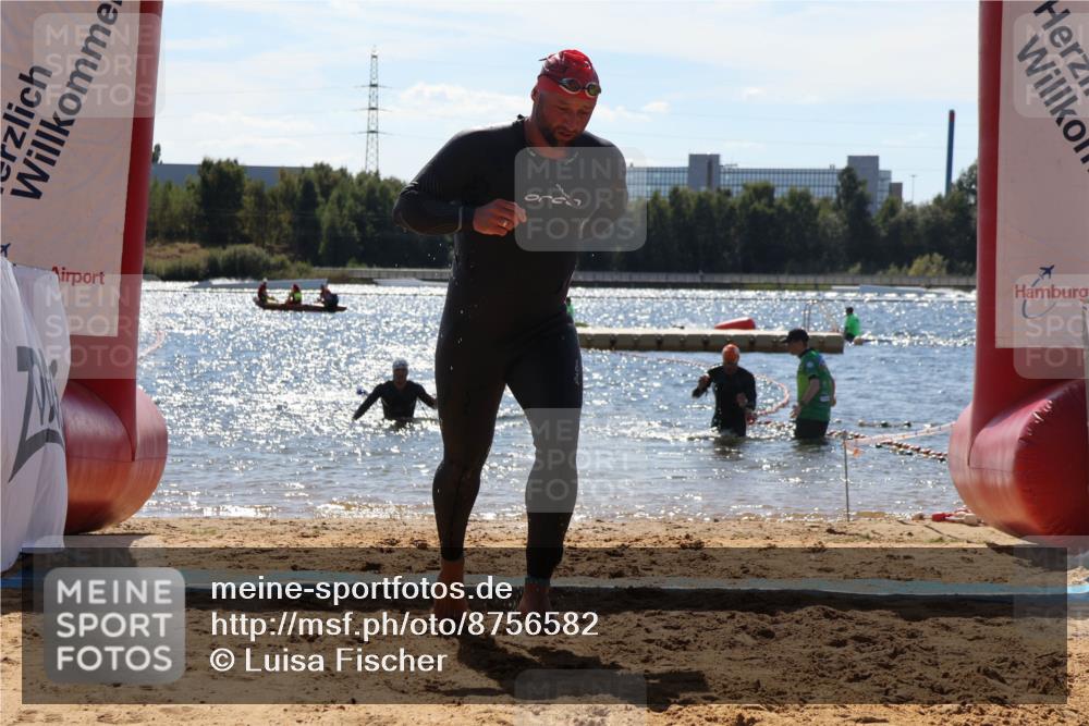 07.09.2025 - 19. Norderstedt Triathlon Luisa Fischer http://msf.ph/oto/8756582 07.09.2025 13:29:17 Schwimmen 972 meine-sportfotos.de