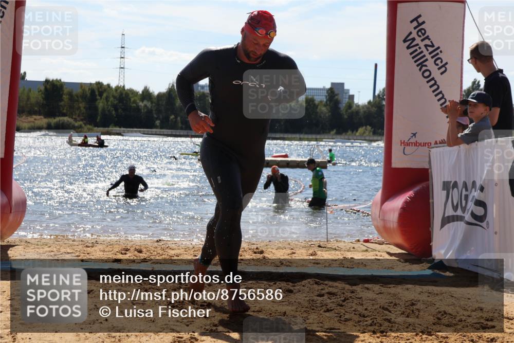 07.09.2025 - 19. Norderstedt Triathlon Luisa Fischer http://msf.ph/oto/8756586 07.09.2025 13:29:18 Schwimmen 972 meine-sportfotos.de