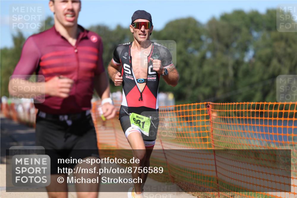 07.09.2025 - 19. Norderstedt Triathlon Michael Strokosch http://msf.ph/oto/8756589 07.09.2025 14:54:14 Laufen 981, 1038, 1465 meine-sportfotos.de