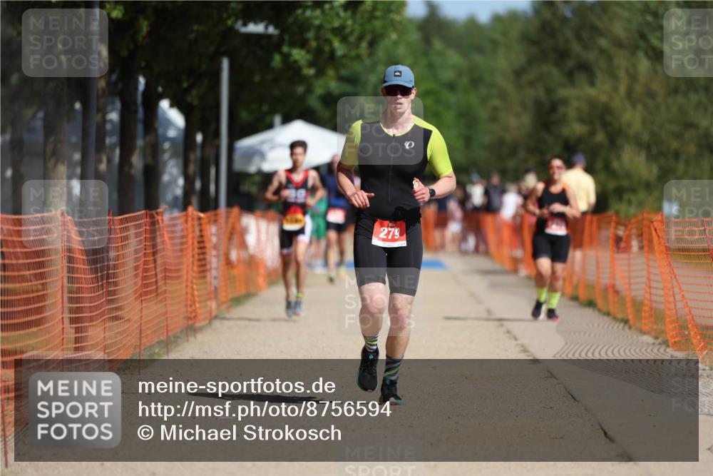 07.09.2025 - 19. Norderstedt Triathlon Michael Strokosch http://msf.ph/oto/8756594 07.09.2025 12:04:02 Laufen 279, 1183 meine-sportfotos.de