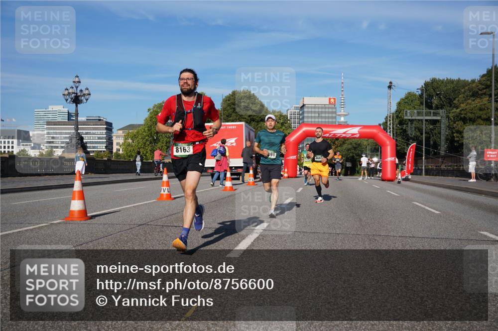 07.09.2025 - BARMER Alsterlauf Yannick Fuchs http://msf.ph/oto/8756600 07.09.2025 09:38:20 Laufen 8163, 4683 meine-sportfotos.de