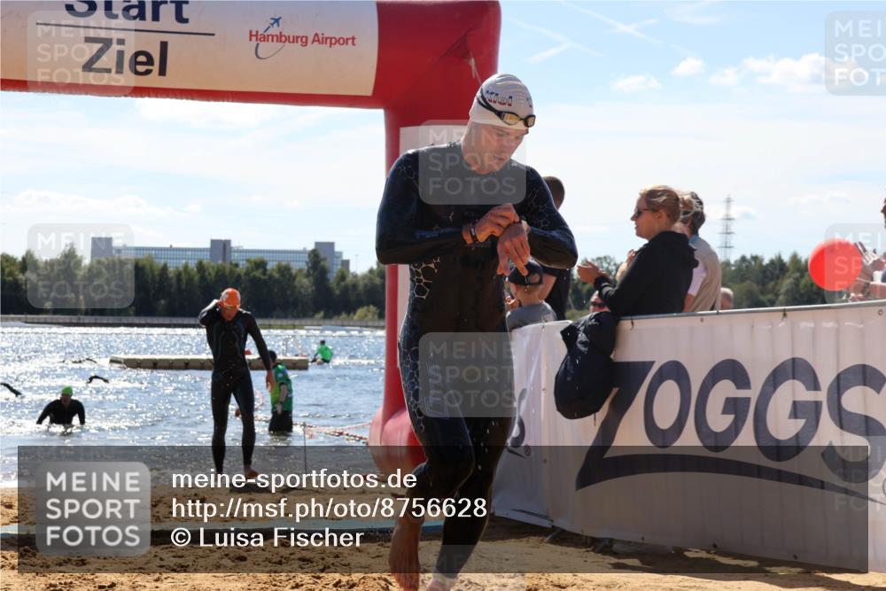 07.09.2025 - 19. Norderstedt Triathlon Luisa Fischer http://msf.ph/oto/8756628 07.09.2025 13:29:28 Schwimmen 972, 1041, 1457 meine-sportfotos.de