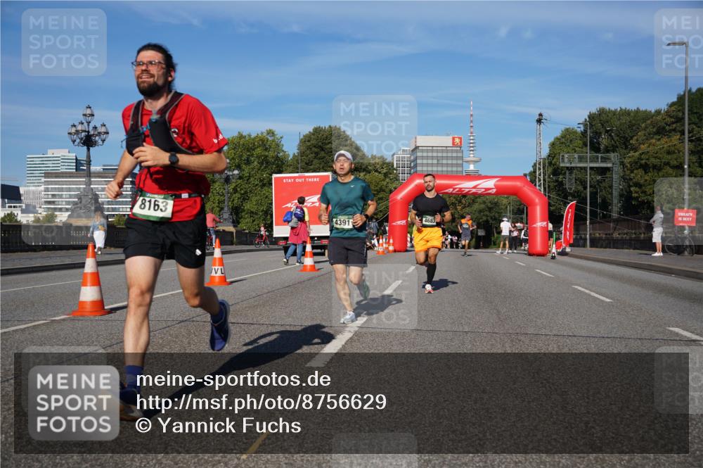07.09.2025 - BARMER Alsterlauf Yannick Fuchs http://msf.ph/oto/8756629 07.09.2025 09:38:20 Laufen 8163, 4391, 4683 meine-sportfotos.de